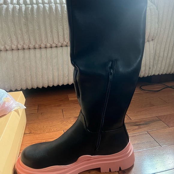 Black chunky Knee high boots with pink bottoms - Picture 3 of 7